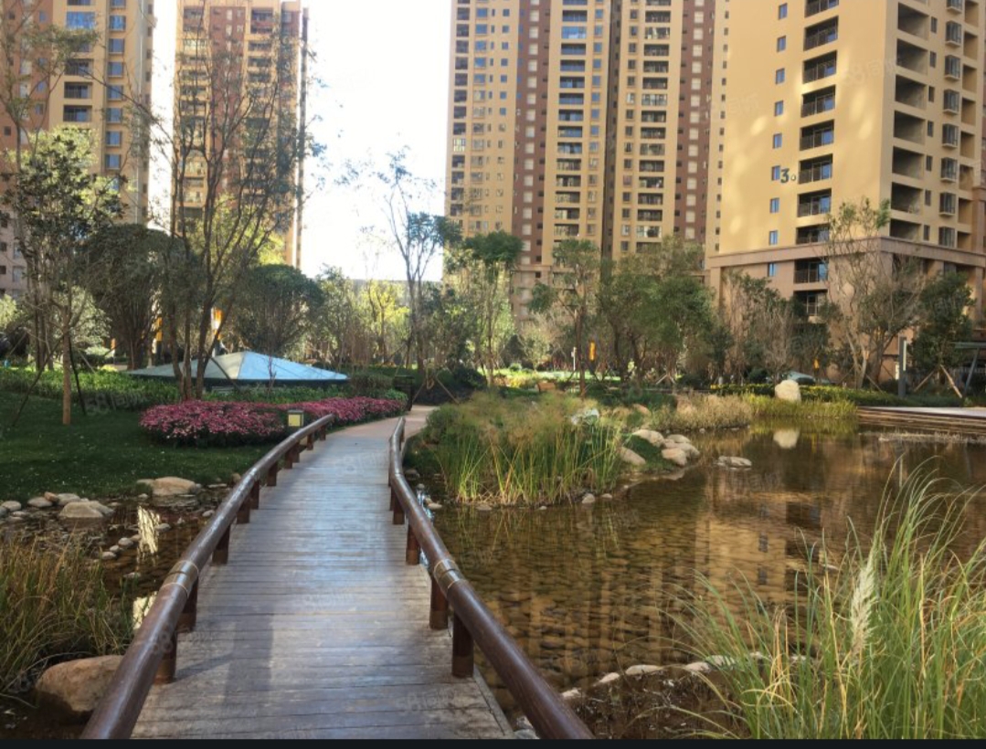 鏗富泰新城配電室、發電機房安裝